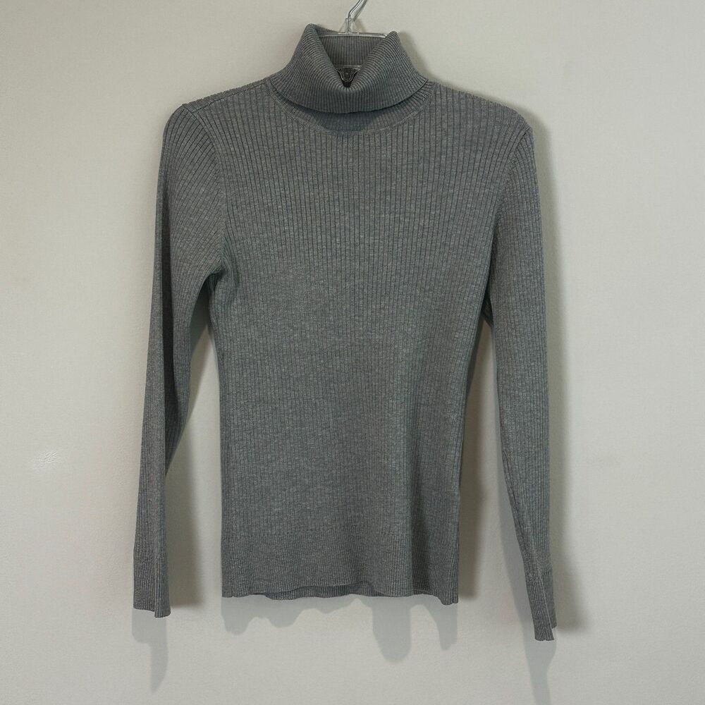 DKNY Gray Ribbed Turtleneck Sweater Small Minimalist Quiet Luxury Classic Layer